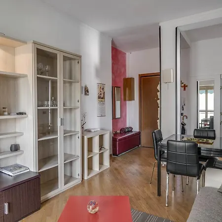 Apartment Amazing Chic In The Full Centre Of