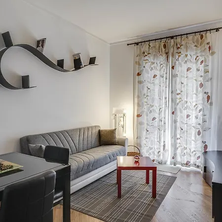 Apartment Amazing Chic In The Full Centre Of